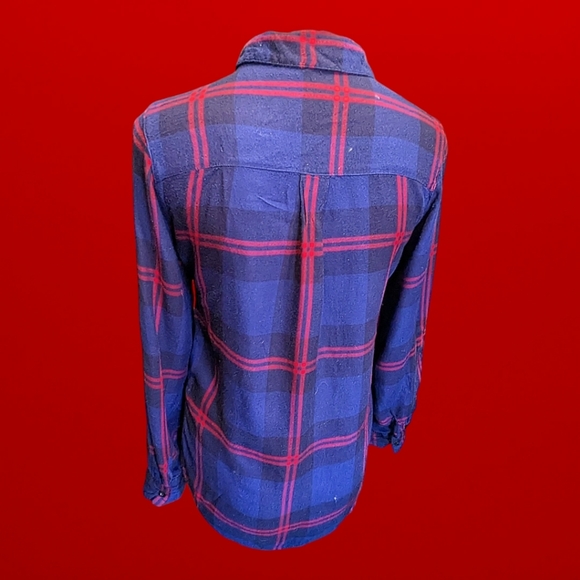 Women's Alga Button Down Shirt - Picture 2 of 5